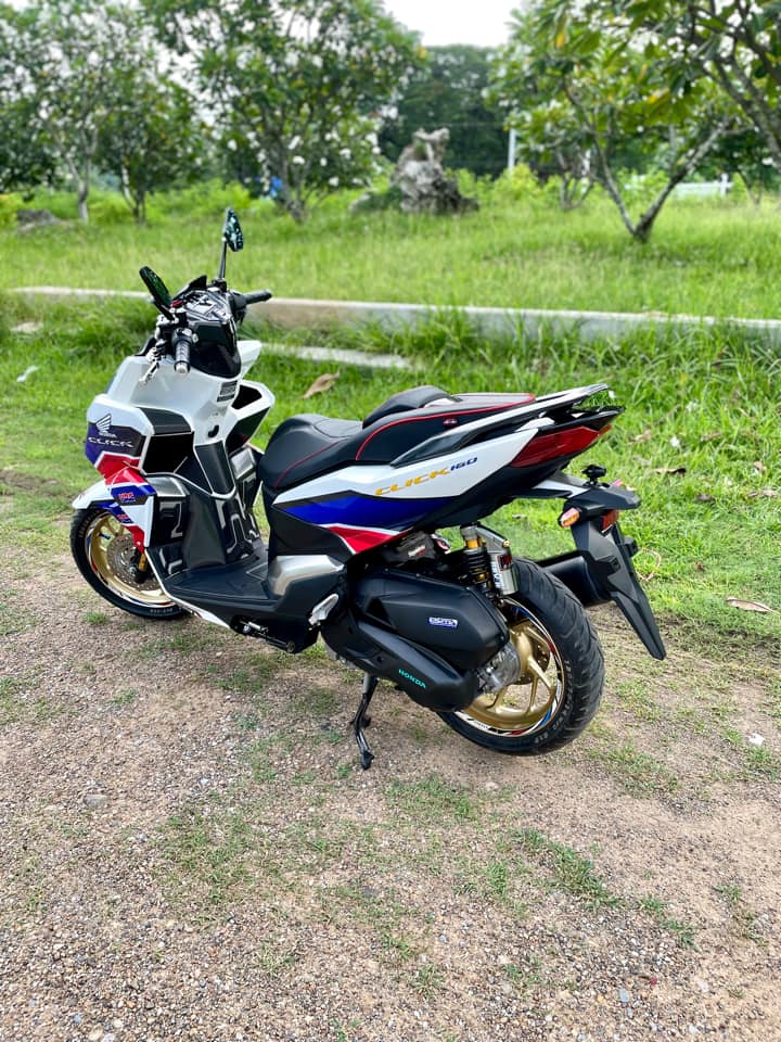 Click160i REV II สีทองรีวิว